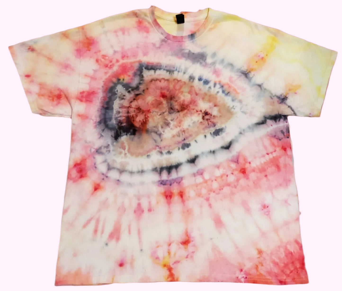XL Arrowhead Tie-Dye T-Shirt
