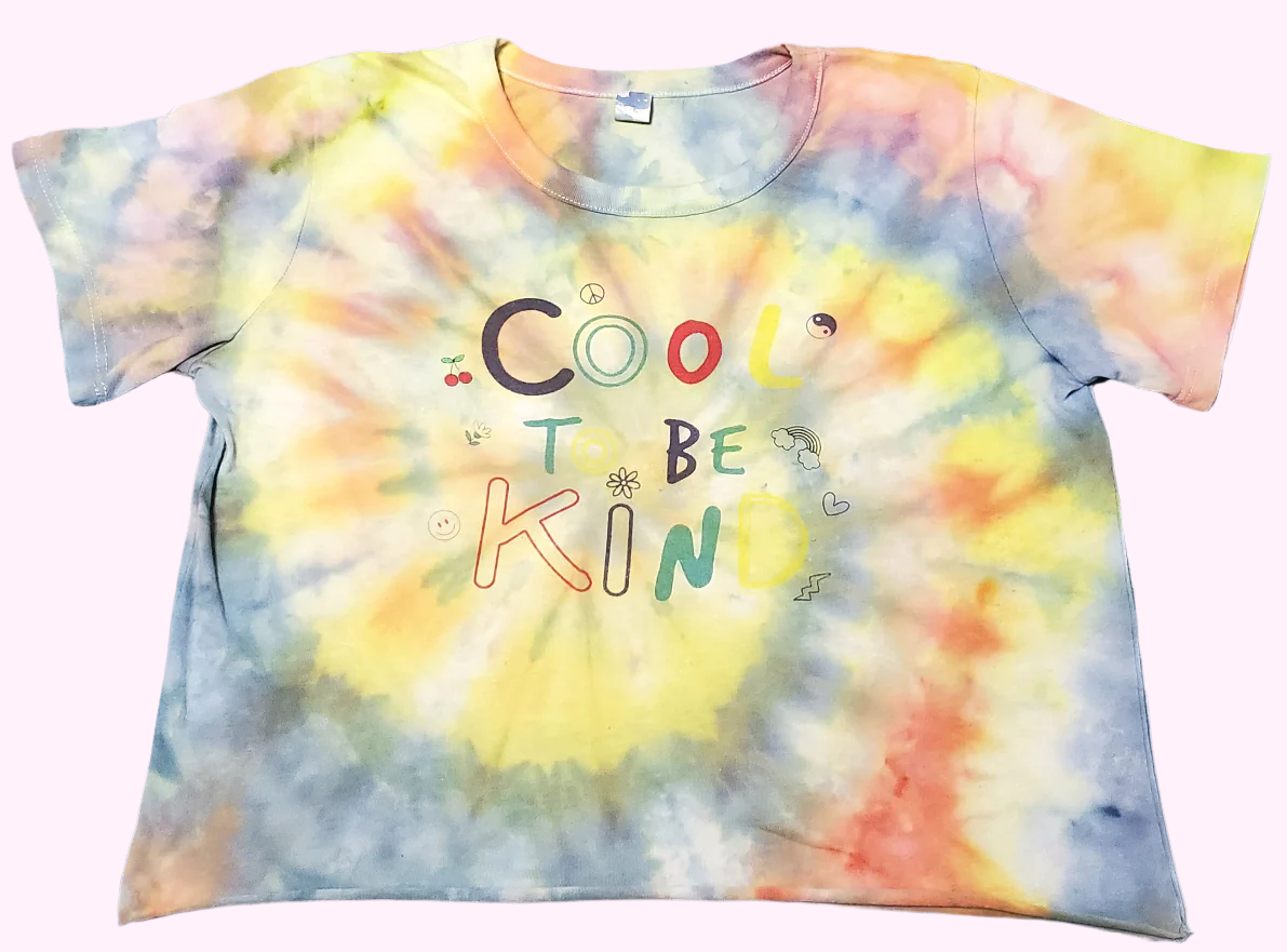 XL Cool to be Kind Cropped Tee